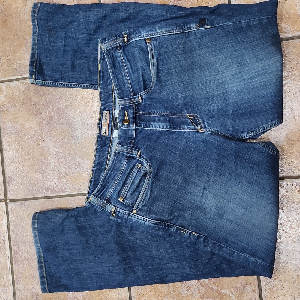 5.11 Tactical jeans men's size 34x32